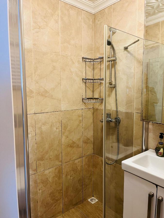 Kazanciapart15 Apartment Istanbul Bagian luar foto